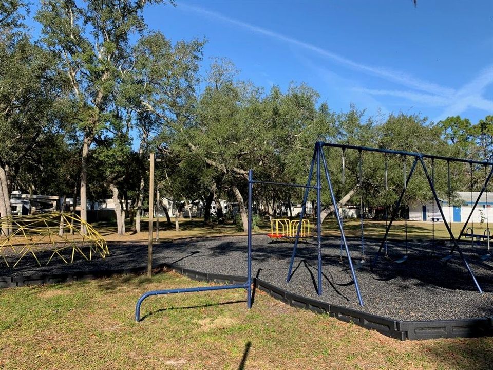 В аренду: $1,300 (1 спален, 1 ванн, 760 Квадратных фут)