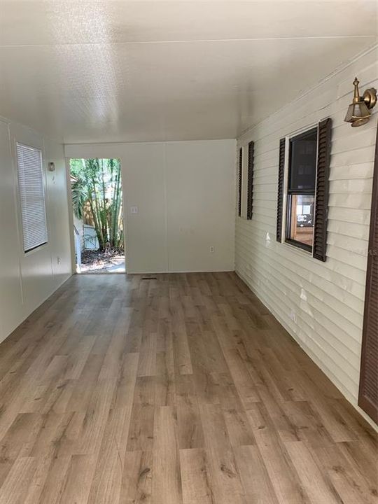 В аренду: $1,300 (1 спален, 1 ванн, 760 Квадратных фут)