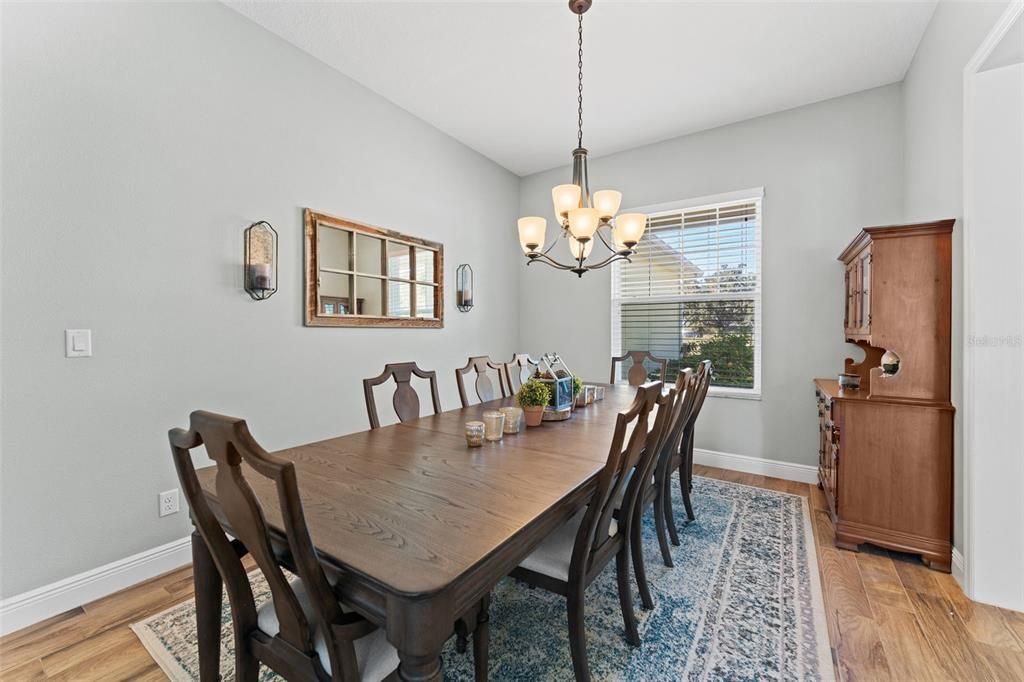 En Venta: $850,000 (4 camas, 3 baños, 2646 Pies cuadrados)