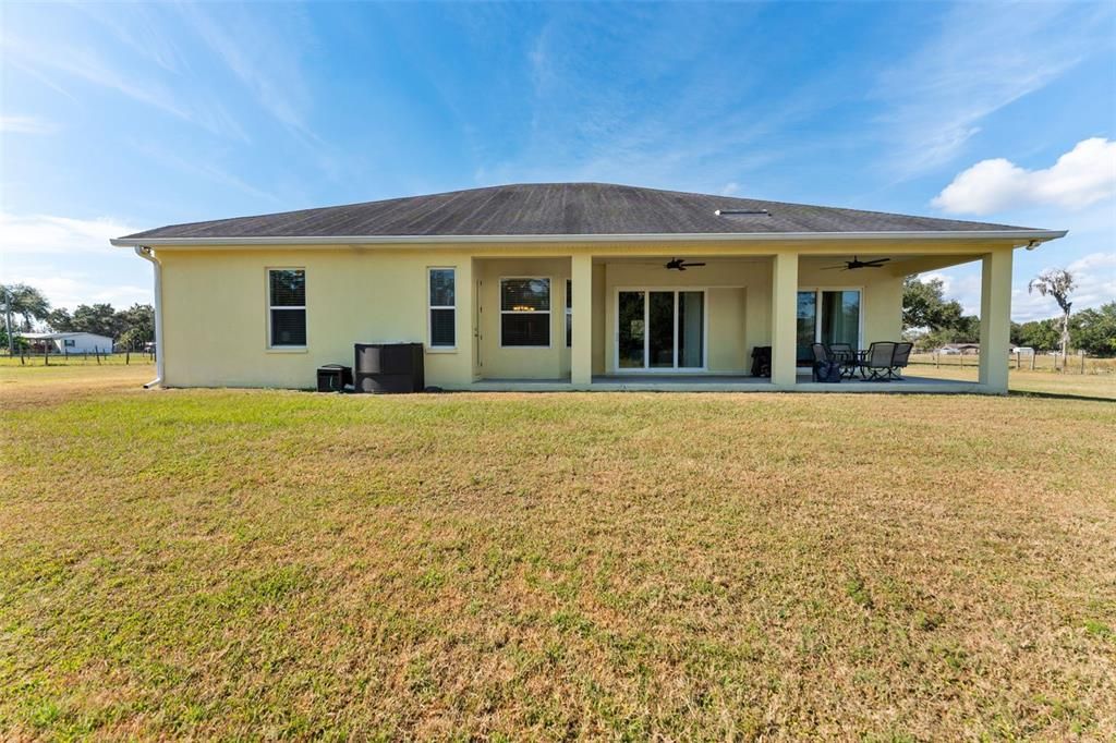 En Venta: $850,000 (4 camas, 3 baños, 2646 Pies cuadrados)