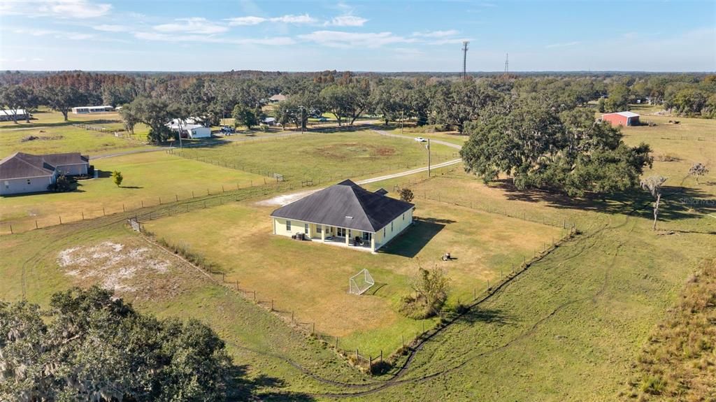 En Venta: $850,000 (4 camas, 3 baños, 2646 Pies cuadrados)