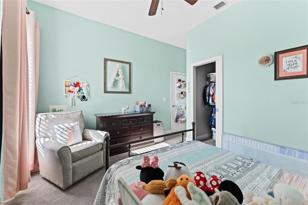 En Venta: $850,000 (4 camas, 3 baños, 2646 Pies cuadrados)