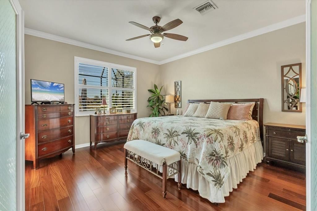 待售: $377,000 (2 贝兹, 2 浴室, 1572 平方英尺)