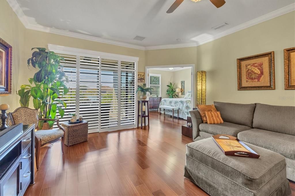 待售: $377,000 (2 贝兹, 2 浴室, 1572 平方英尺)