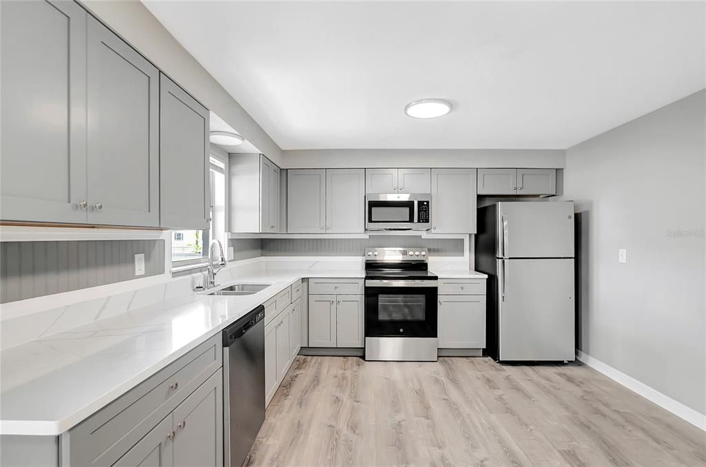 En Venta: $299,000 (3 camas, 2 baños, 1428 Pies cuadrados)