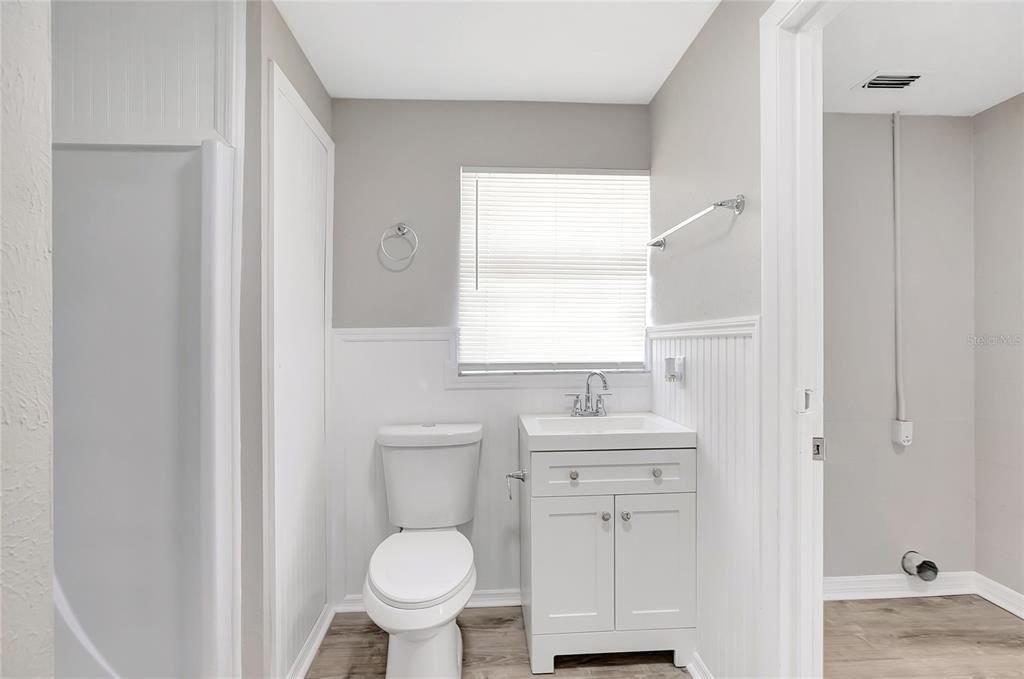 En Venta: $299,000 (3 camas, 2 baños, 1428 Pies cuadrados)