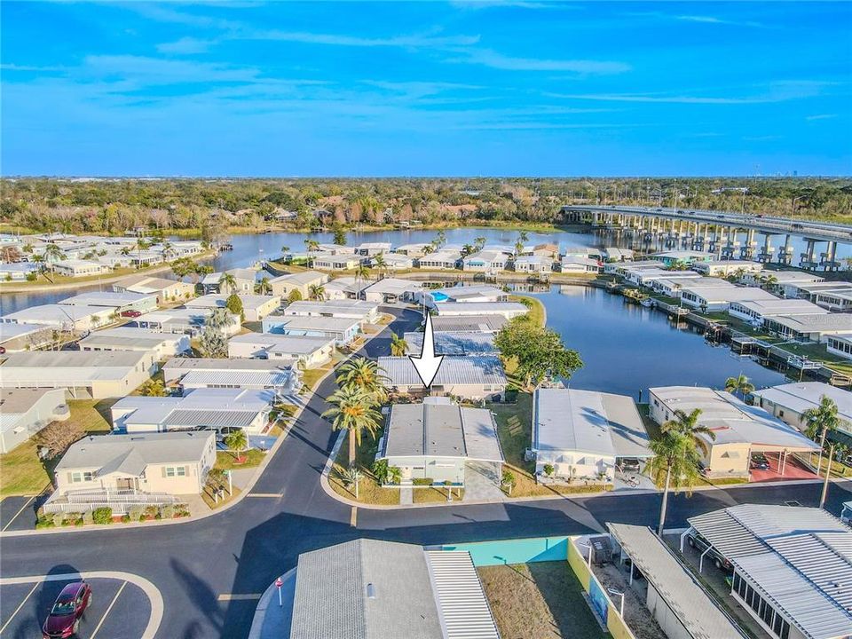 待售: $215,000 (2 贝兹, 2 浴室, 1286 平方英尺)