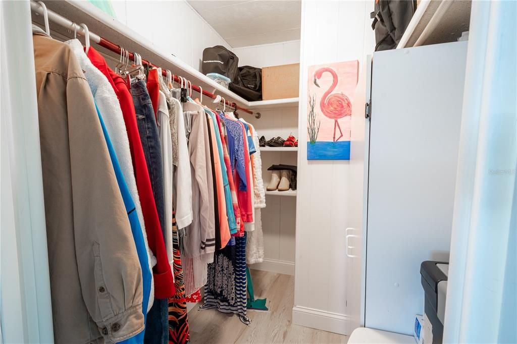 待售: $215,000 (2 贝兹, 2 浴室, 1286 平方英尺)