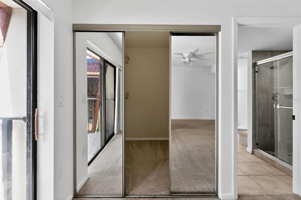 For Rent: $2,350 (3 beds, 2 baths, 1572 Square Feet)