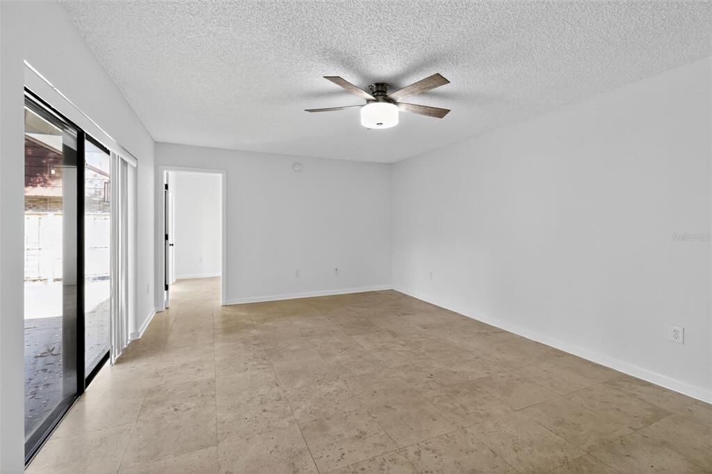 For Rent: $2,350 (3 beds, 2 baths, 1572 Square Feet)