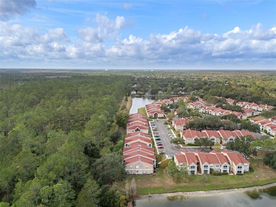 На продажу: $171,999 (2 спален, 2 ванн, 1164 Квадратных фут)