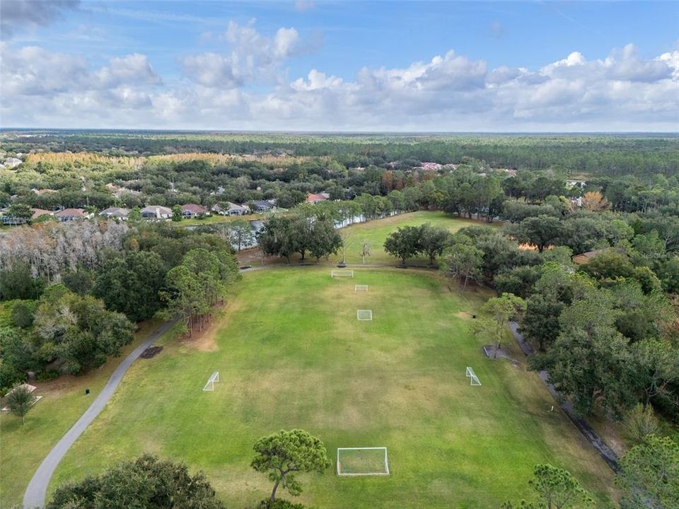 На продажу: $171,999 (2 спален, 2 ванн, 1164 Квадратных фут)