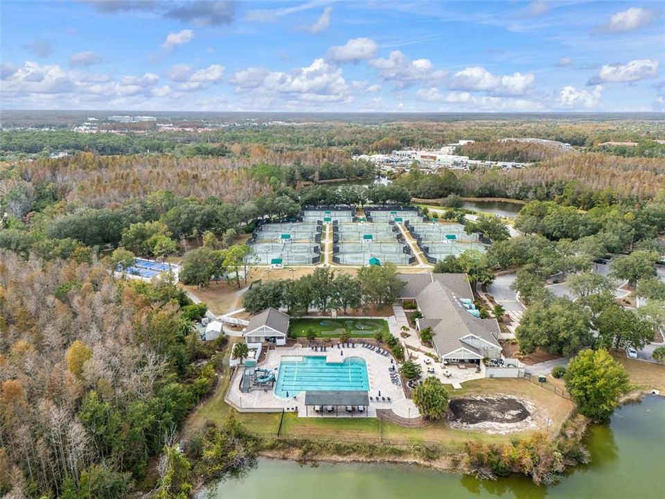 На продажу: $171,999 (2 спален, 2 ванн, 1164 Квадратных фут)