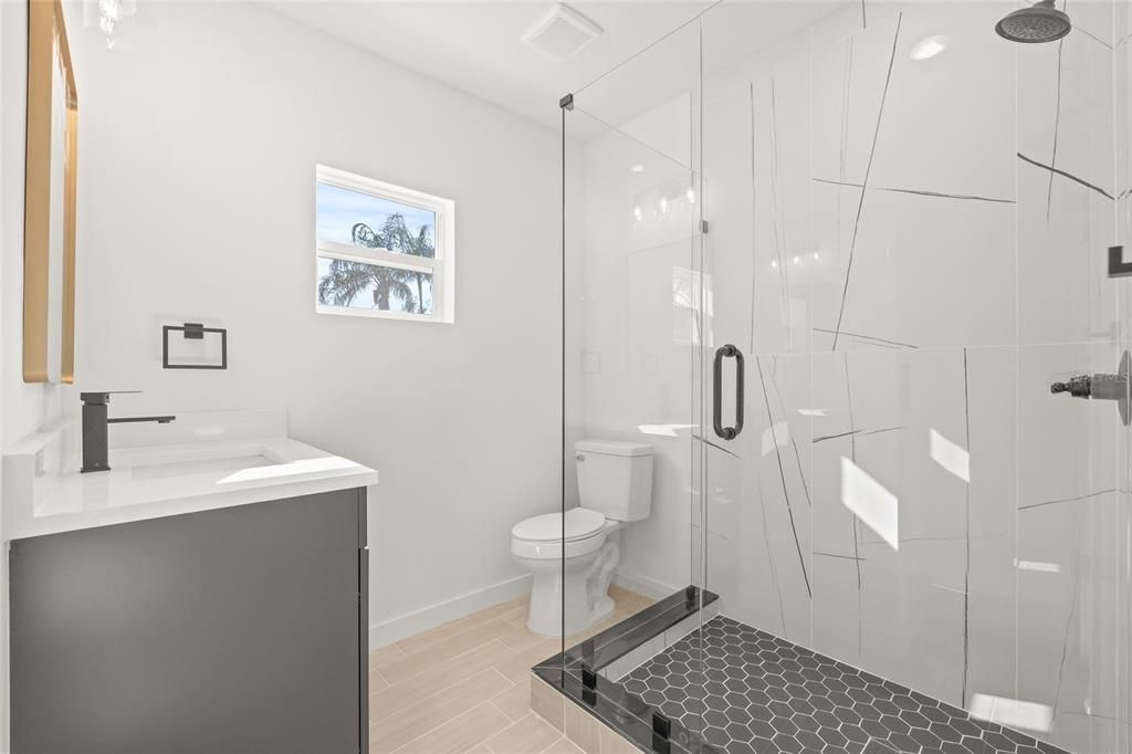 For Sale: $419,900 (4 beds, 2 baths, 1523 Square Feet)