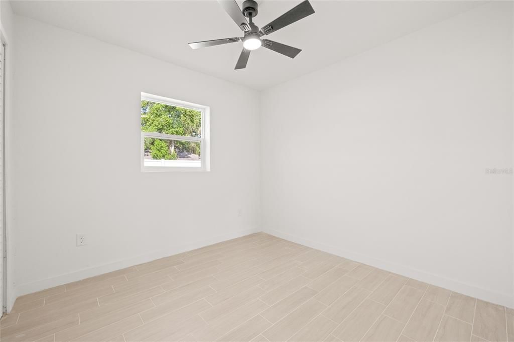 For Sale: $419,900 (4 beds, 2 baths, 1523 Square Feet)