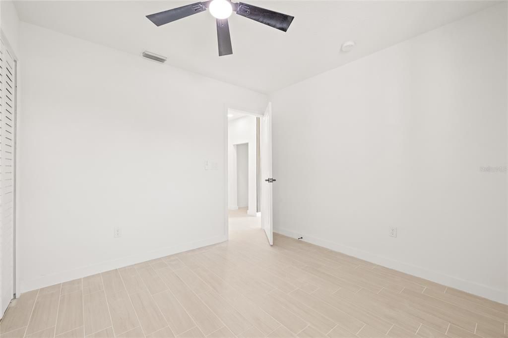 For Sale: $419,900 (4 beds, 2 baths, 1523 Square Feet)