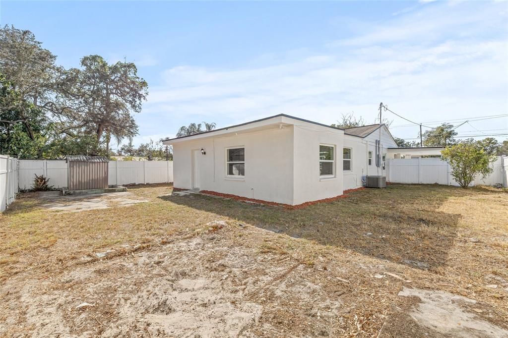 For Sale: $419,900 (4 beds, 2 baths, 1523 Square Feet)