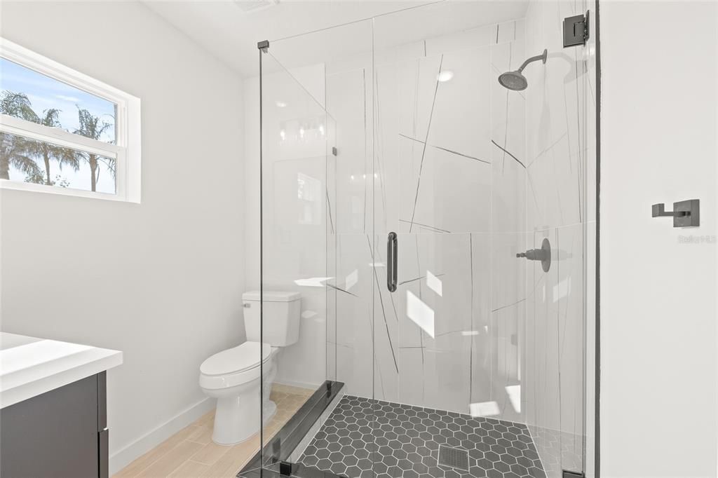 For Sale: $419,900 (4 beds, 2 baths, 1523 Square Feet)