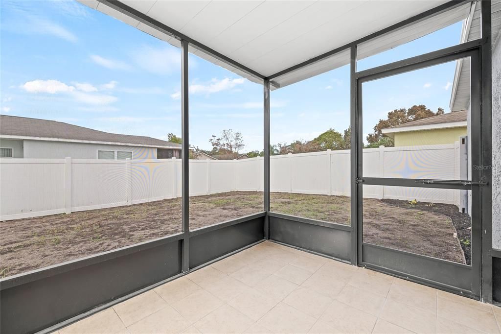 待售: $214,900 (2 贝兹, 1 浴室, 865 平方英尺)