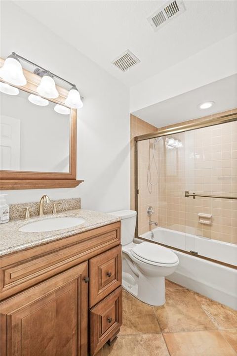 En Venta: $489,900 (4 camas, 3 baños, 2094 Pies cuadrados)