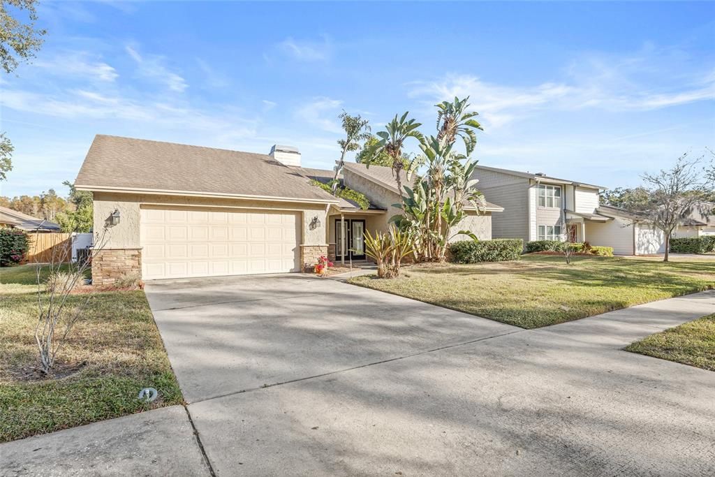 En Venta: $489,900 (4 camas, 3 baños, 2094 Pies cuadrados)