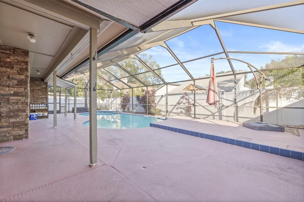 En Venta: $489,900 (4 camas, 3 baños, 2094 Pies cuadrados)