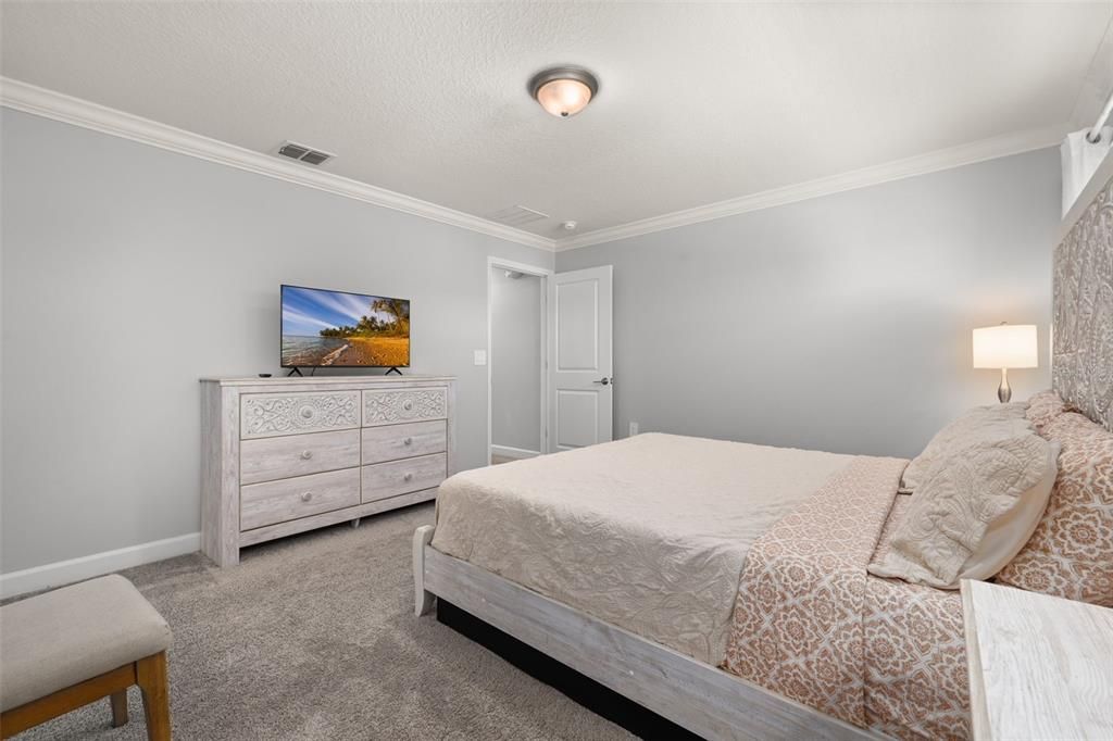 En Venta: $525,000 (4 camas, 3 baños, 1902 Pies cuadrados)