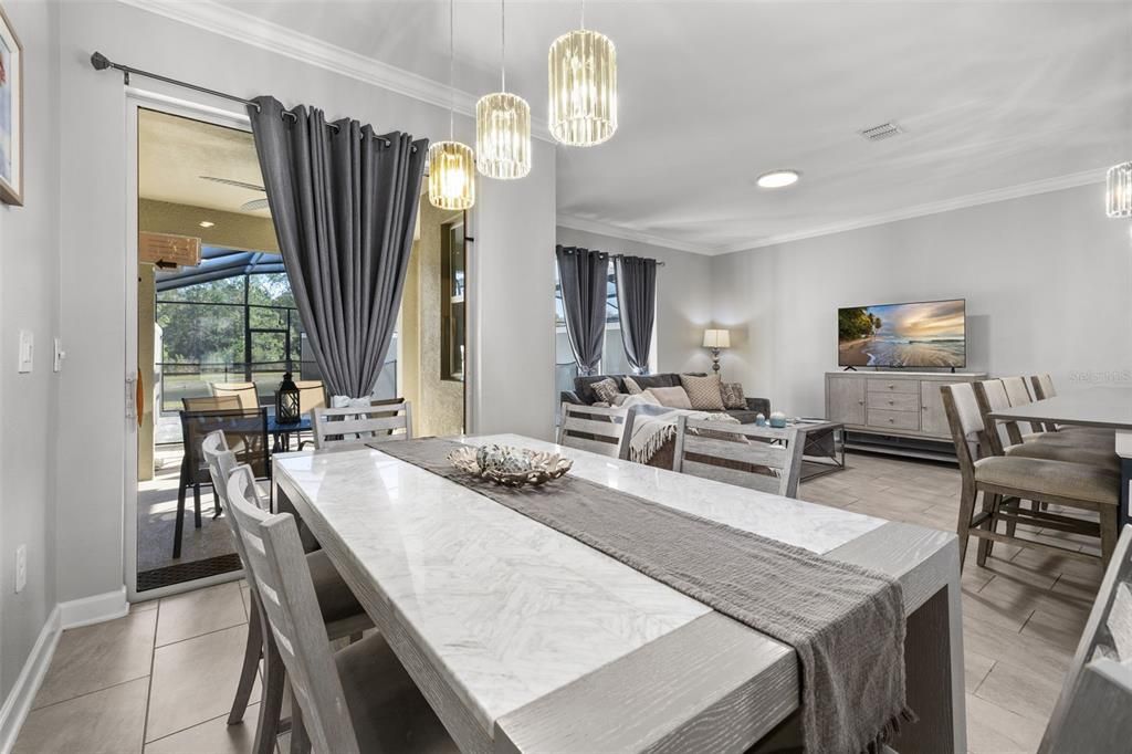 En Venta: $525,000 (4 camas, 3 baños, 1902 Pies cuadrados)