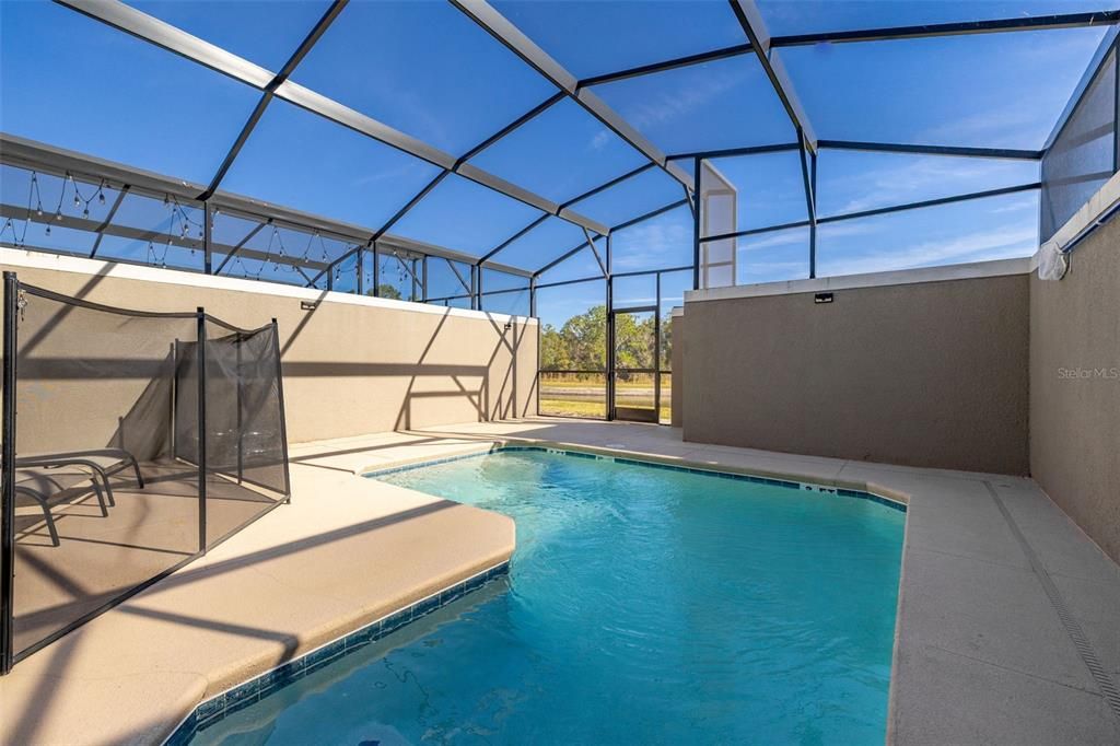 En Venta: $525,000 (4 camas, 3 baños, 1902 Pies cuadrados)