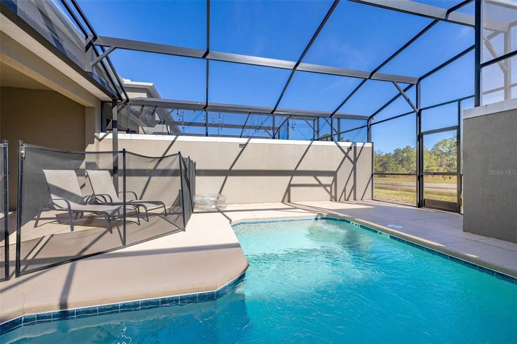 En Venta: $525,000 (4 camas, 3 baños, 1902 Pies cuadrados)