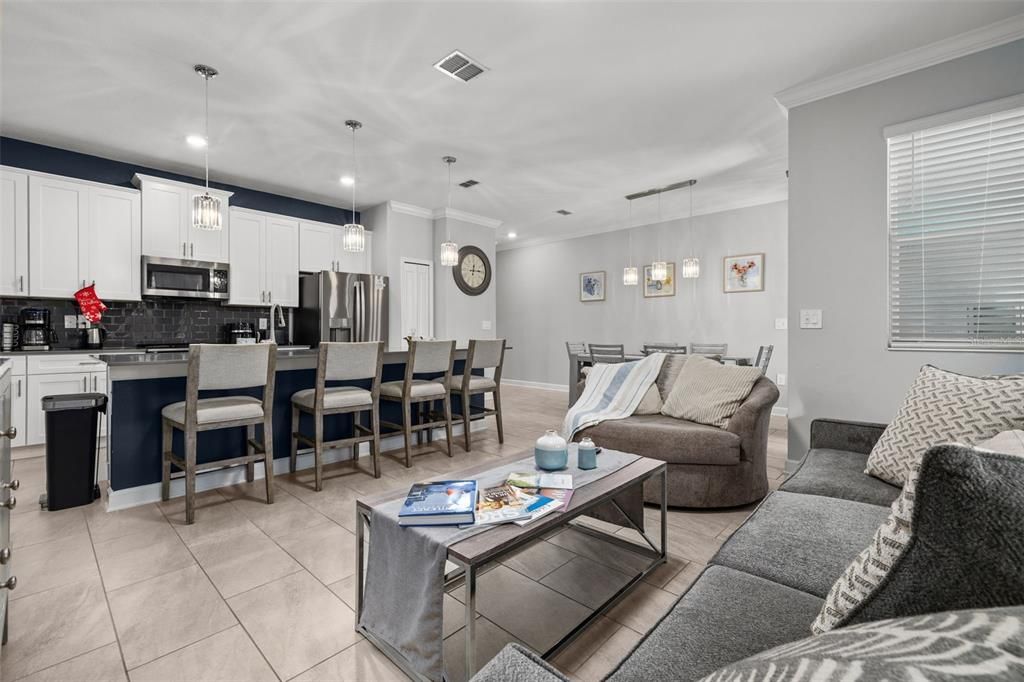 En Venta: $525,000 (4 camas, 3 baños, 1902 Pies cuadrados)