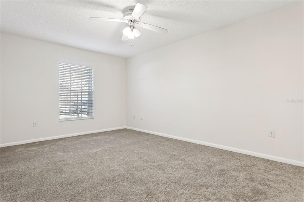 待售: $237,900 (3 贝兹, 2 浴室, 1351 平方英尺)