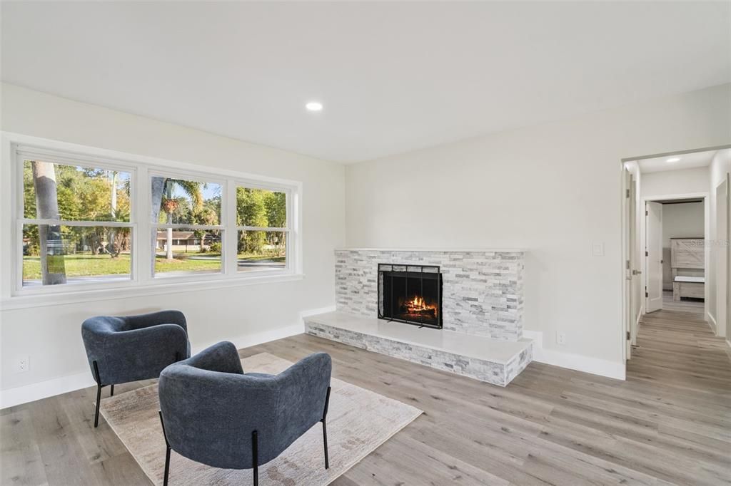 For Sale: $1,599,999 (5 beds, 5 baths, 4389 Square Feet)