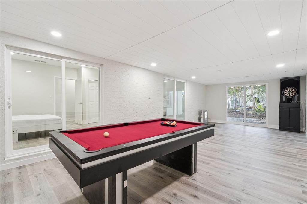 For Sale: $1,599,999 (5 beds, 5 baths, 4389 Square Feet)