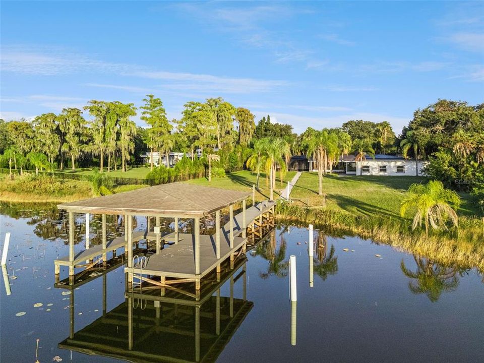 For Sale: $1,599,999 (5 beds, 5 baths, 4389 Square Feet)