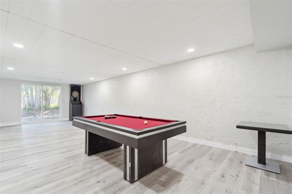 For Sale: $1,599,999 (5 beds, 5 baths, 4389 Square Feet)