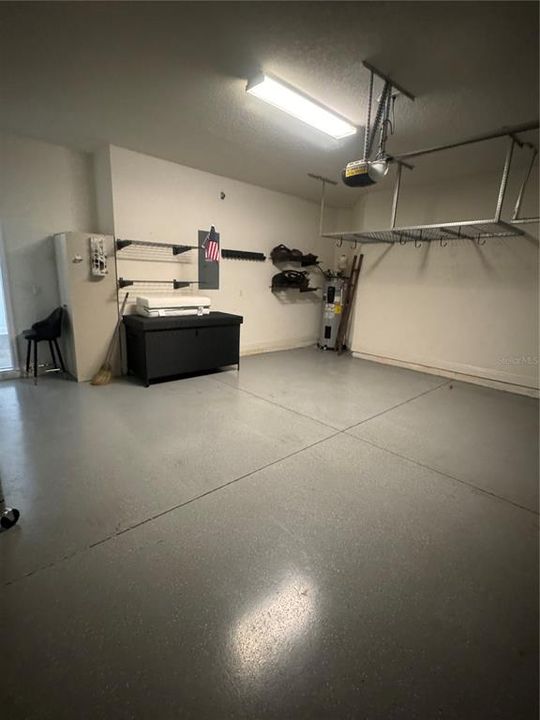 For Rent: $5,600 (5 beds, 3 baths, 3365 Square Feet)