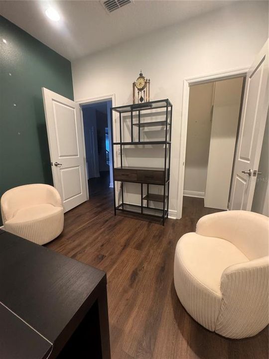 For Rent: $5,600 (5 beds, 3 baths, 3365 Square Feet)