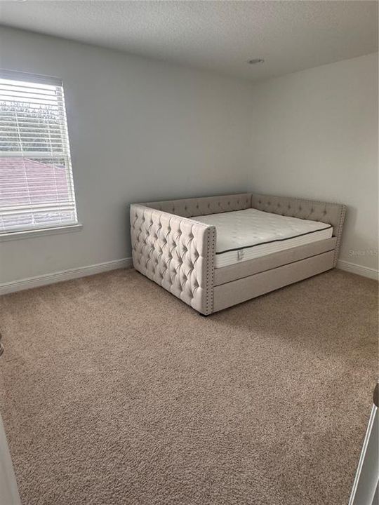 For Rent: $5,600 (5 beds, 3 baths, 3365 Square Feet)