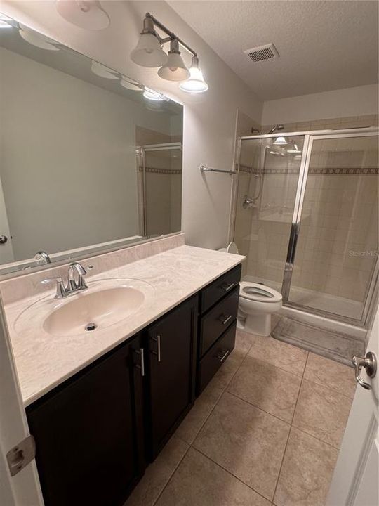 For Rent: $5,600 (5 beds, 3 baths, 3365 Square Feet)