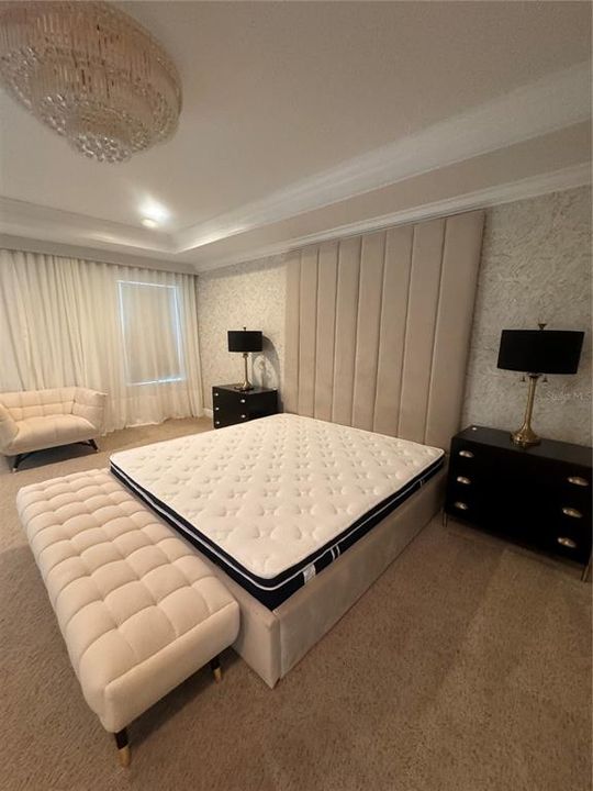 For Rent: $5,600 (5 beds, 3 baths, 3365 Square Feet)