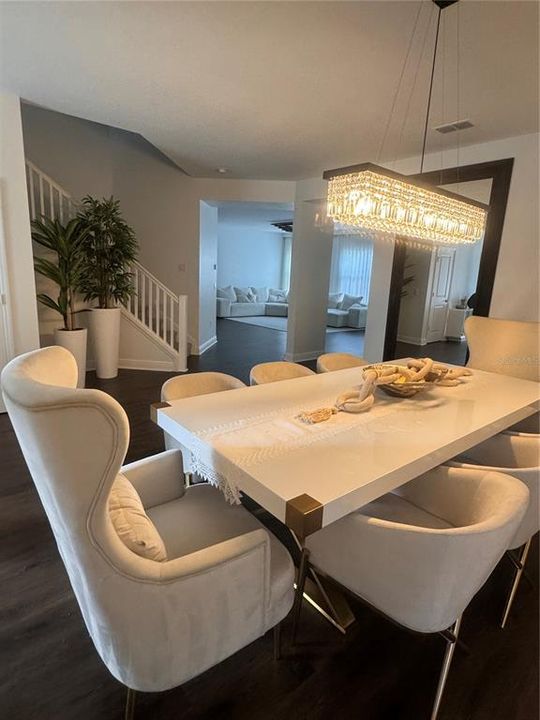 For Rent: $5,600 (5 beds, 3 baths, 3365 Square Feet)