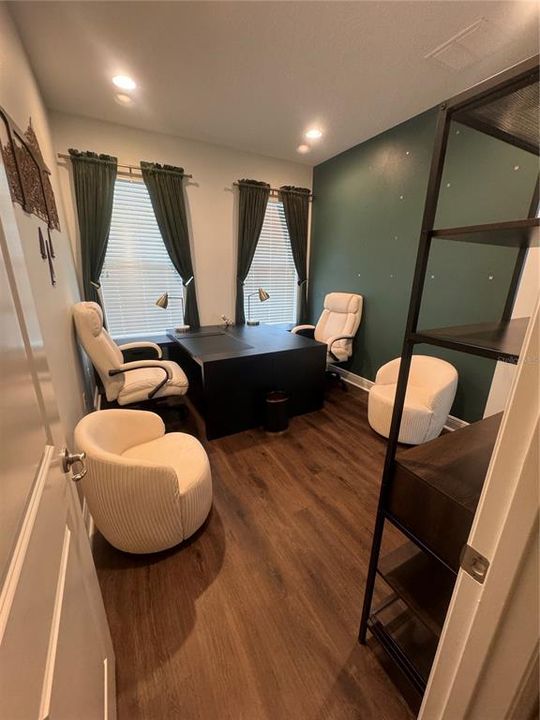 For Rent: $5,600 (5 beds, 3 baths, 3365 Square Feet)