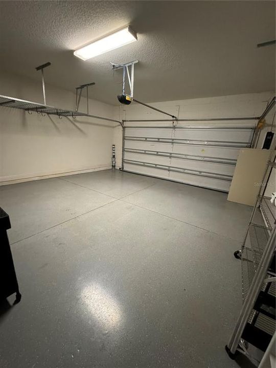 For Rent: $5,600 (5 beds, 3 baths, 3365 Square Feet)