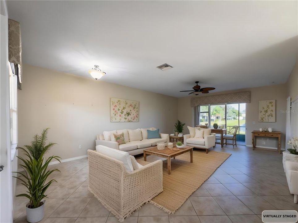 В аренду: $2,100 (2 спален, 2 ванн, 1317 Квадратных фут)