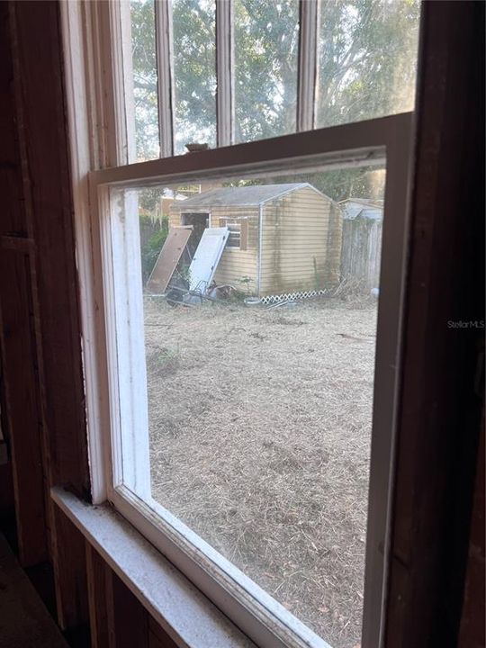 For Sale: $299,000 (3 beds, 2 baths, 1686 Square Feet)