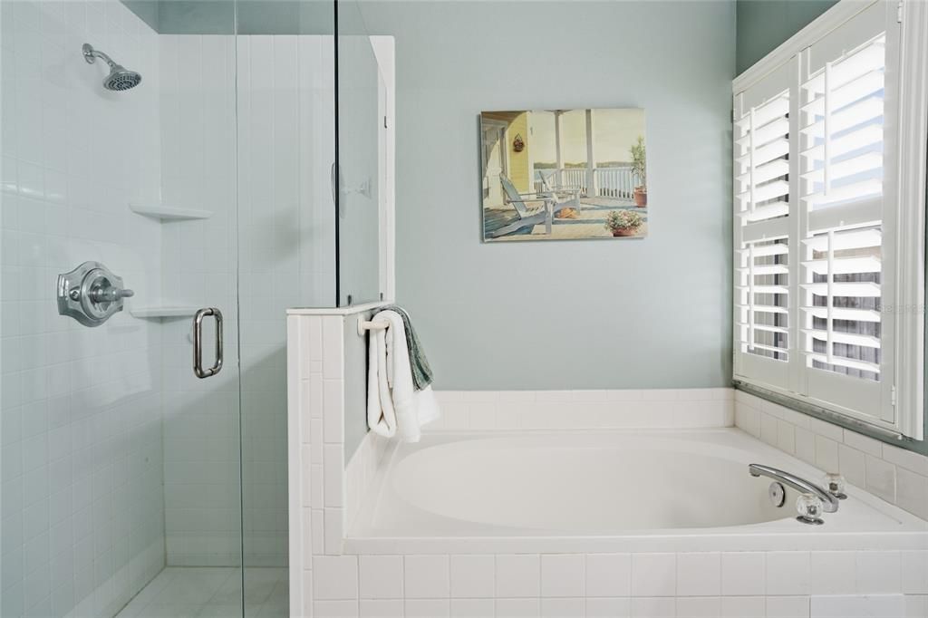 На продажу: $369,900 (3 спален, 2 ванн, 1558 Квадратных фут)