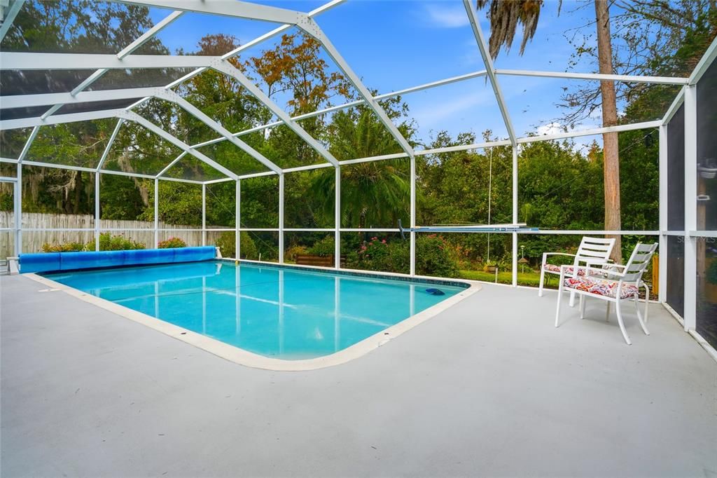 На продажу: $369,900 (3 спален, 2 ванн, 1558 Квадратных фут)