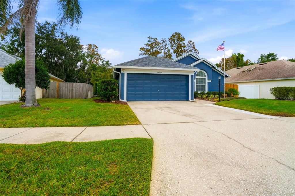 На продажу: $369,900 (3 спален, 2 ванн, 1558 Квадратных фут)