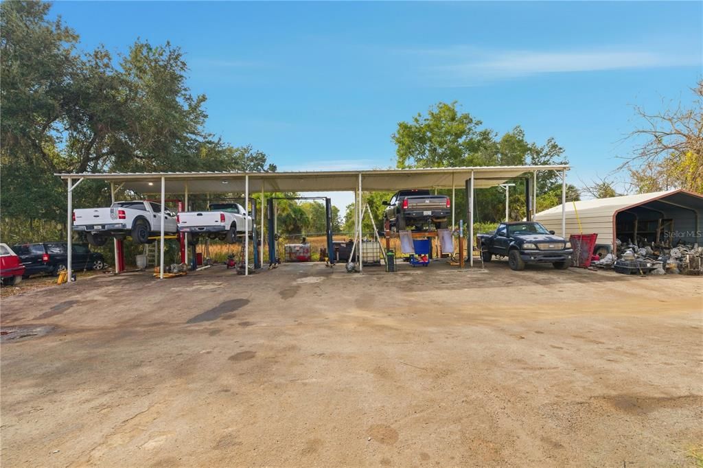 En Venta: $999,000 (0 camas, 0 baños, 4000 Pies cuadrados)